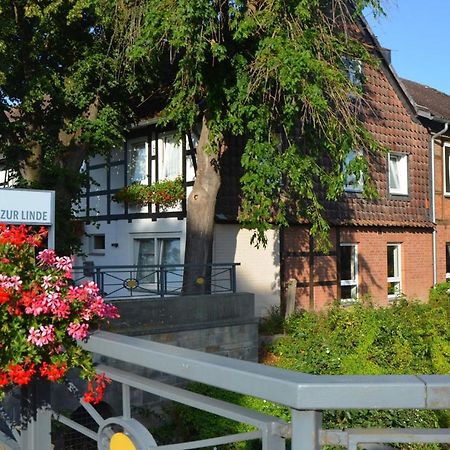 Hotel Zur Linde Salzgitter Bagian luar foto